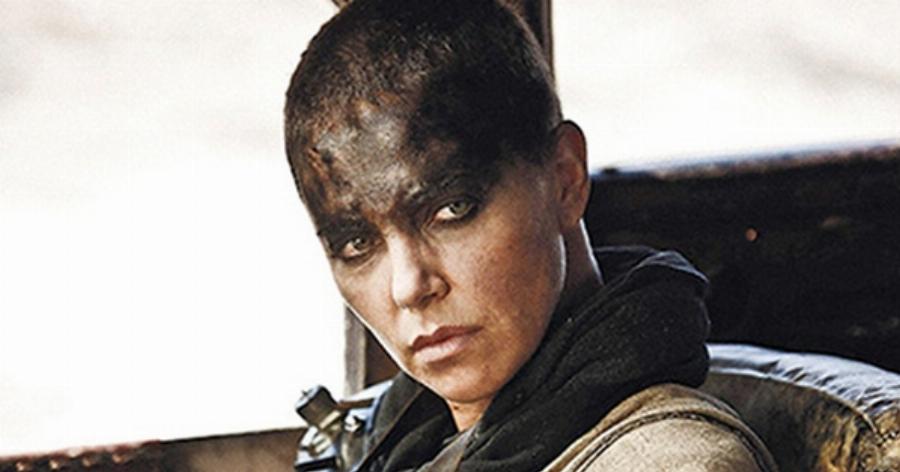 Charlize Theron trong vai Imperator Furiosa