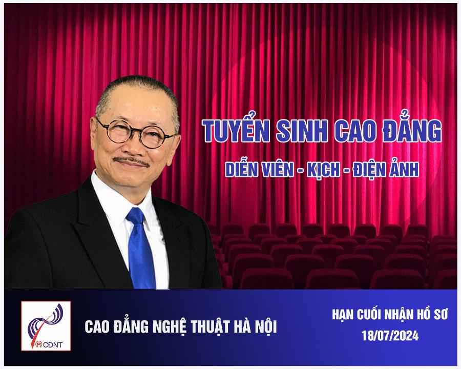 Sinh viên khoa diễn viên đang thực hành diễn xuất