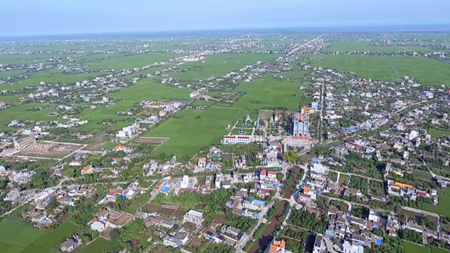 Hồng Thuận cùng gia đình