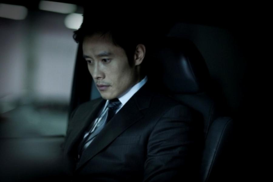 Lee Byung-hun trong I Saw the Devil