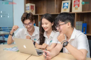 Một buổi học của sinh viên ngành Công nghệ thông tin