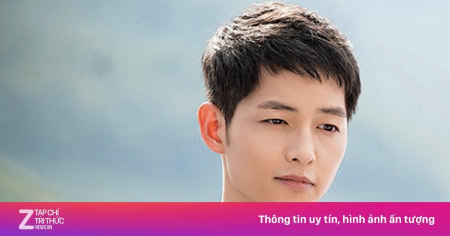 Song Joong Ki trong vai Đại úy Yoo Shi Jin