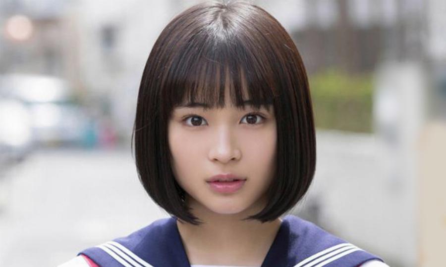 Nữ diễn viên Suzu Hirose của Nhật Bản