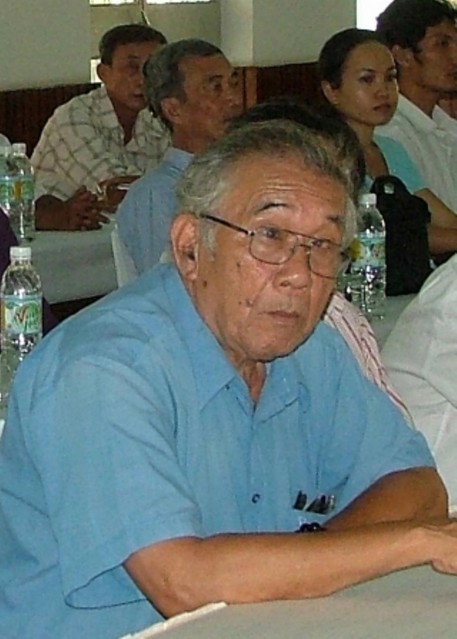 Thanh Hiền nhận giải thưởng